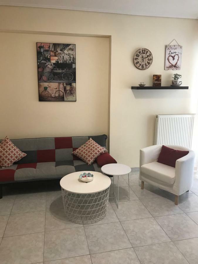 Cozy Studio Apartment In Pireus Exterior photo